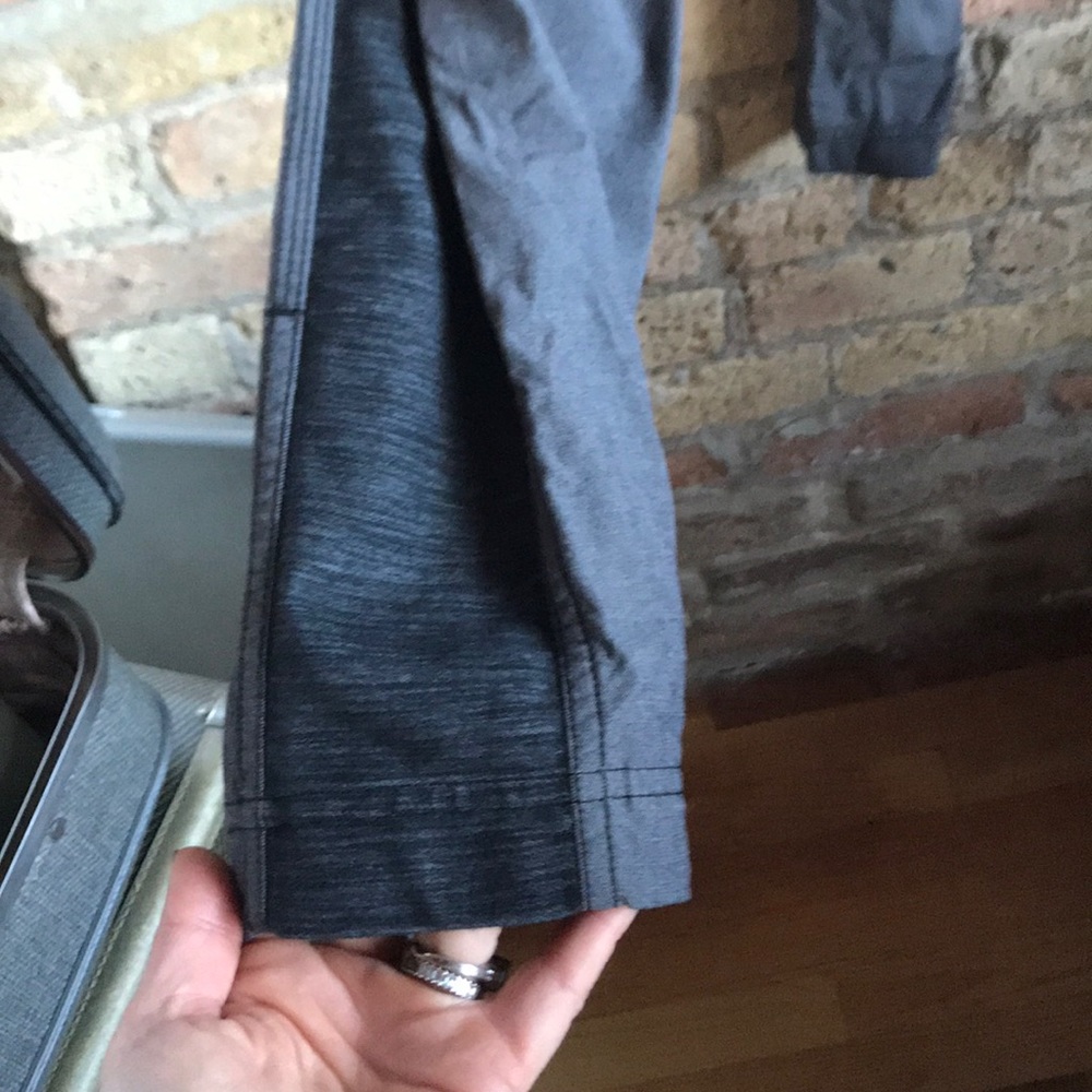 Lululemon comfy pants. - Picture 5 of 6